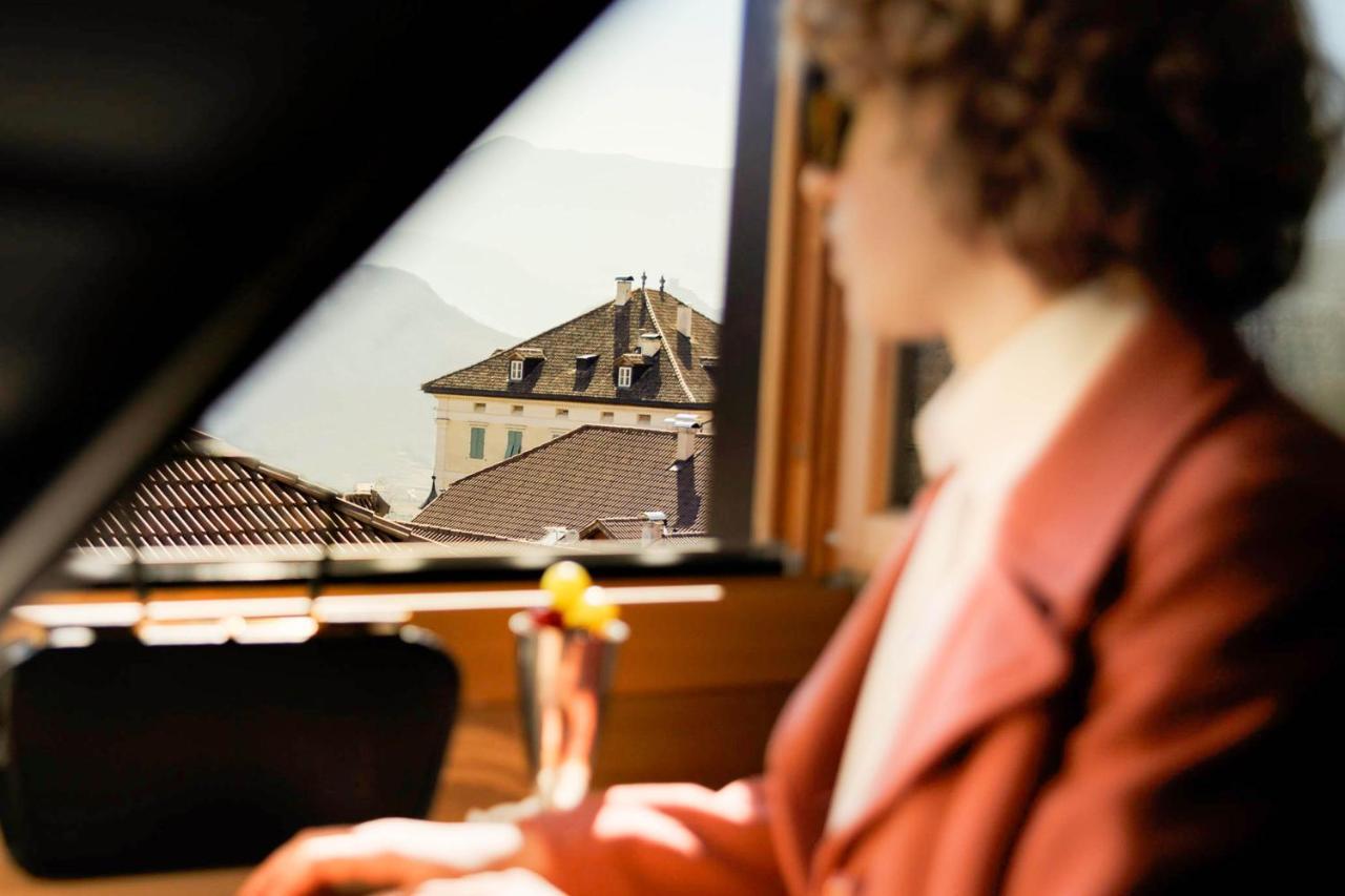 Hotel Weisses Roessl Caldaro Esterno foto