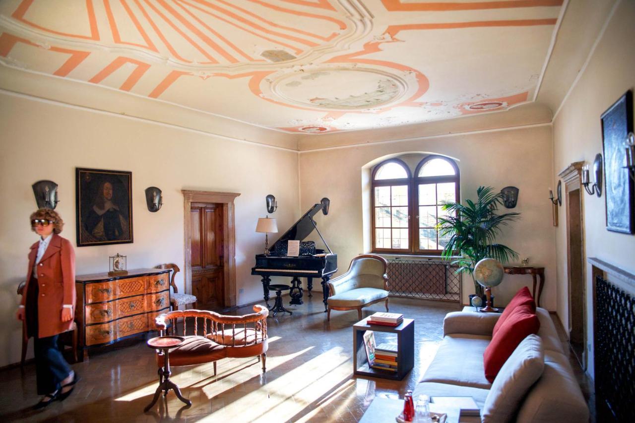 Hotel Weisses Roessl Caldaro Esterno foto