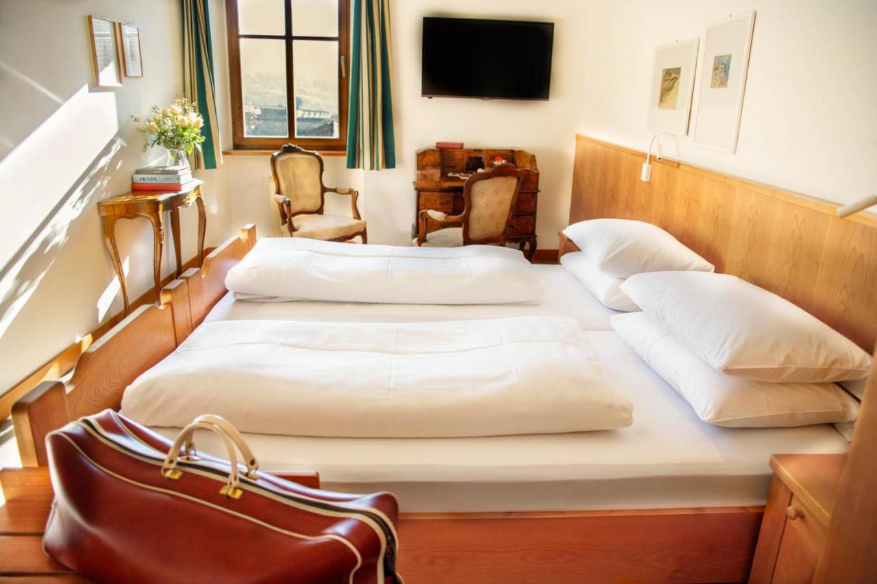 Hotel Weisses Roessl Caldaro Esterno foto